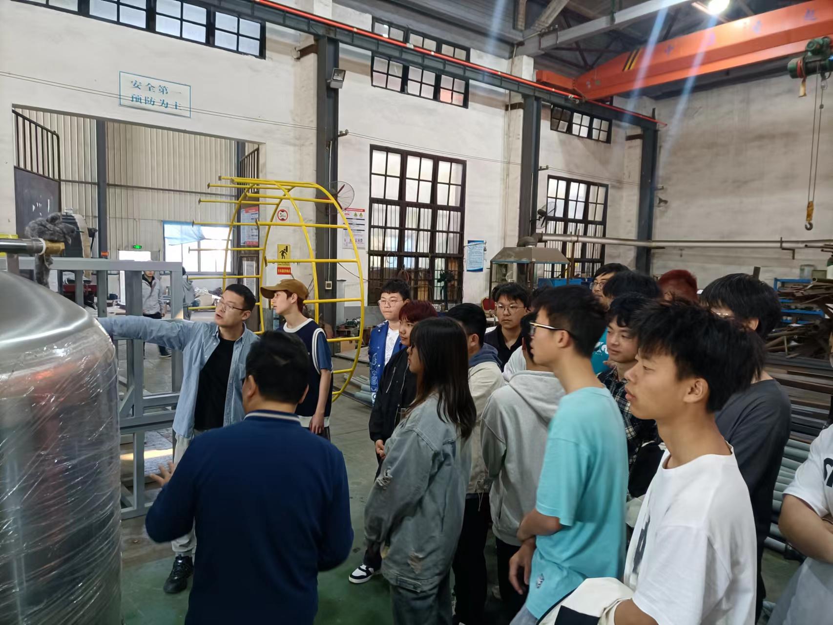湖南工程学院近200名学生来乐鱼官方网页版-乐鱼（中国）认知实习